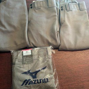 4 Pairs Women's M Mizuno Softball Pants